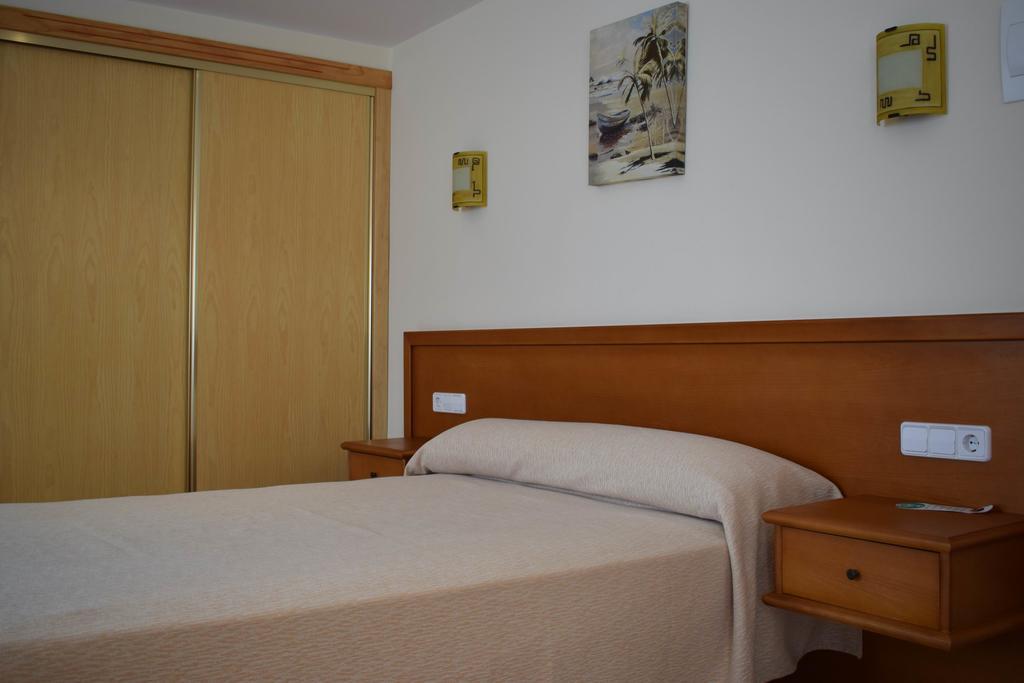 Hotel Vida Playa Paxarinas ปอร์โตโนโว ภายนอก รูปภาพ